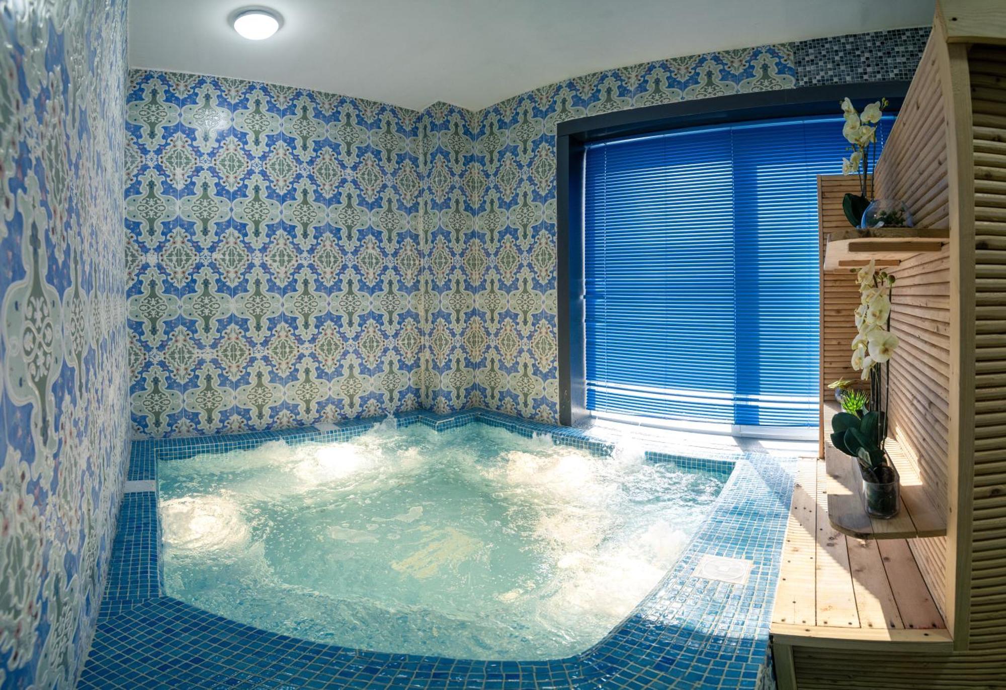 Diamond Star Hotel فندق النجمة الماسية Seeb Exterior photo